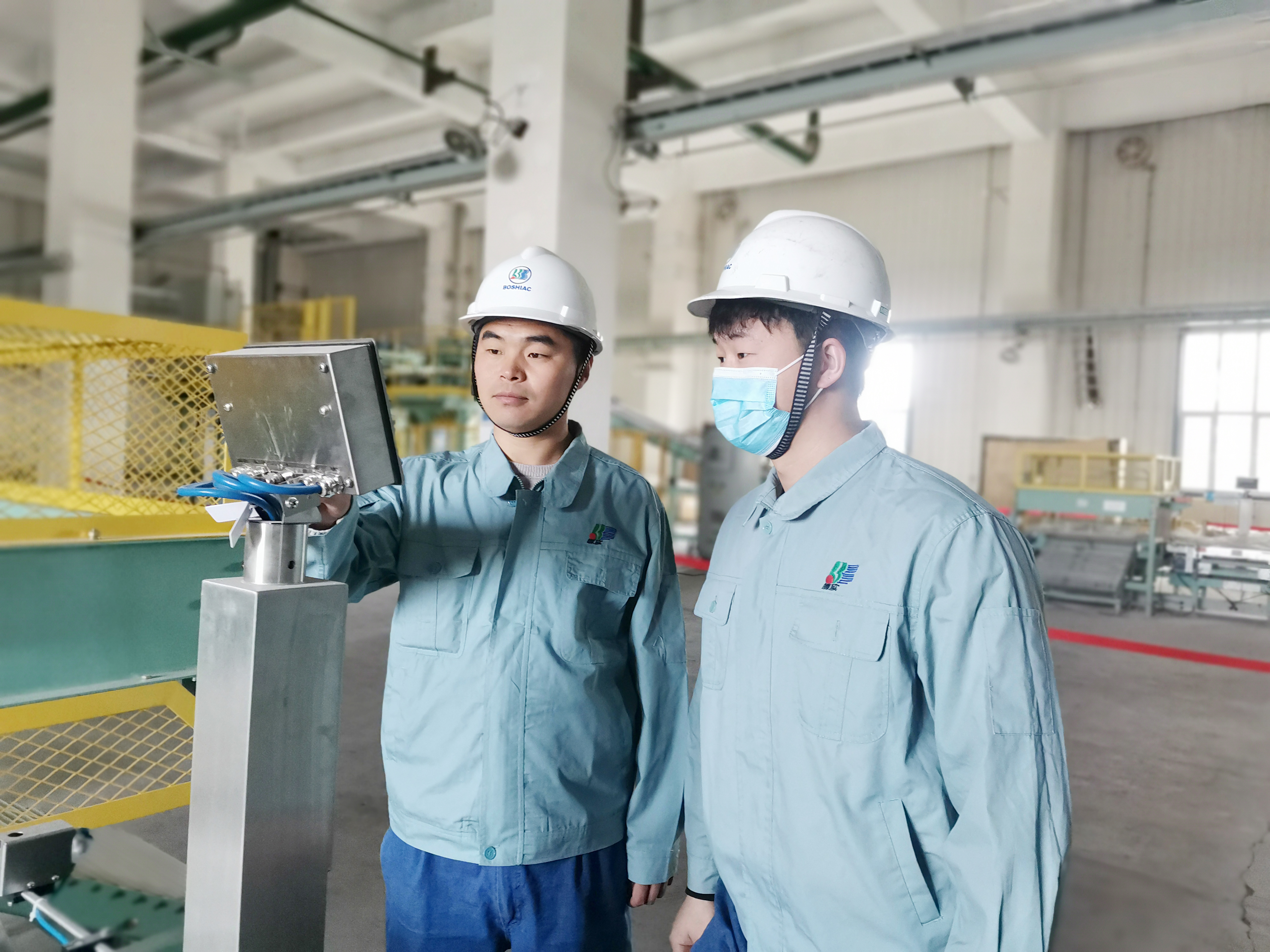 冬日里的旌旗_杏耀平台：机械人及智能工厂解决计划专家