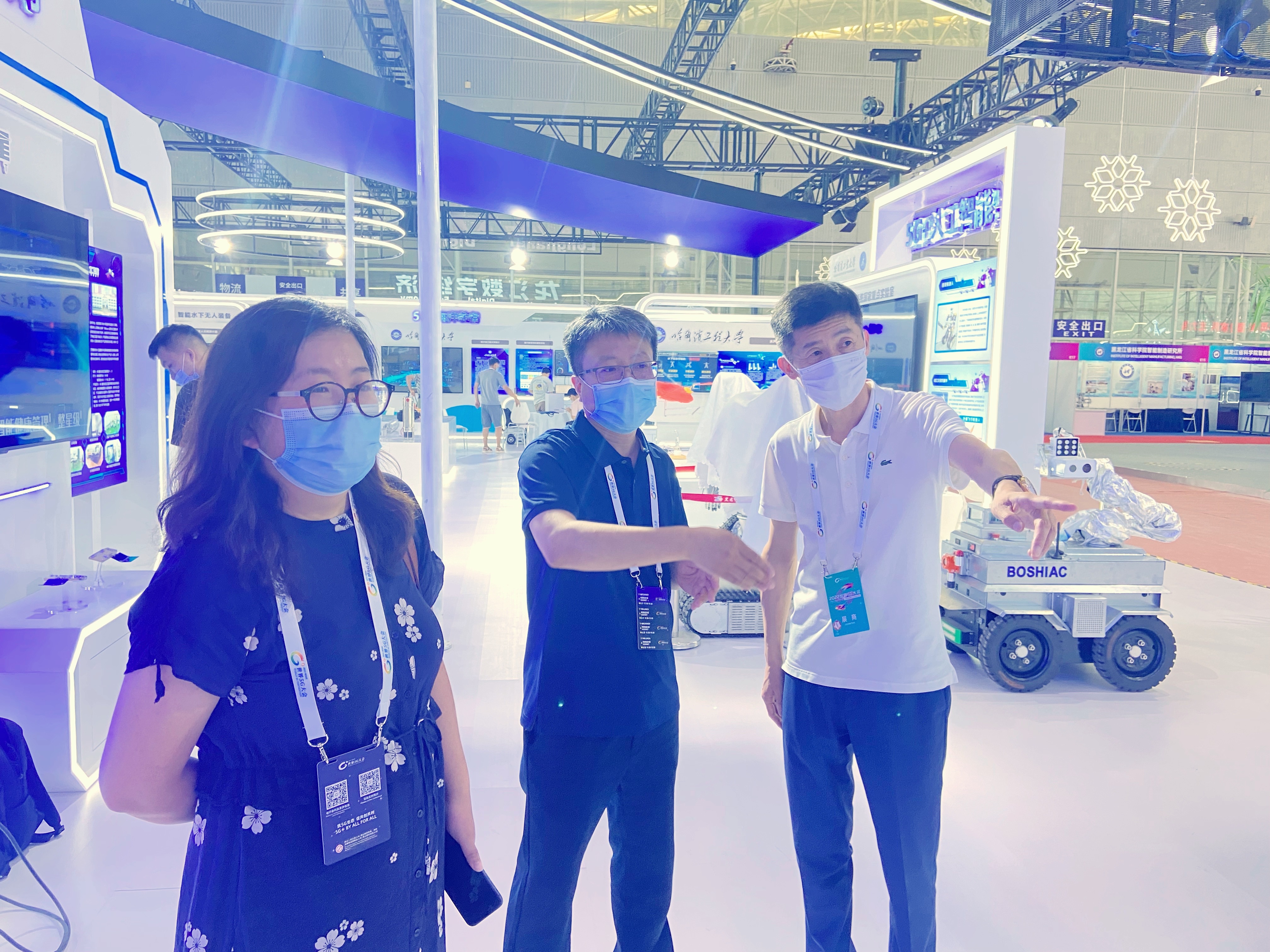 风云际会,乘势而动｜杏耀平台智能巡检机械人亮相天下5G大会_杏耀平台：机械人及智能工厂解决计划专家