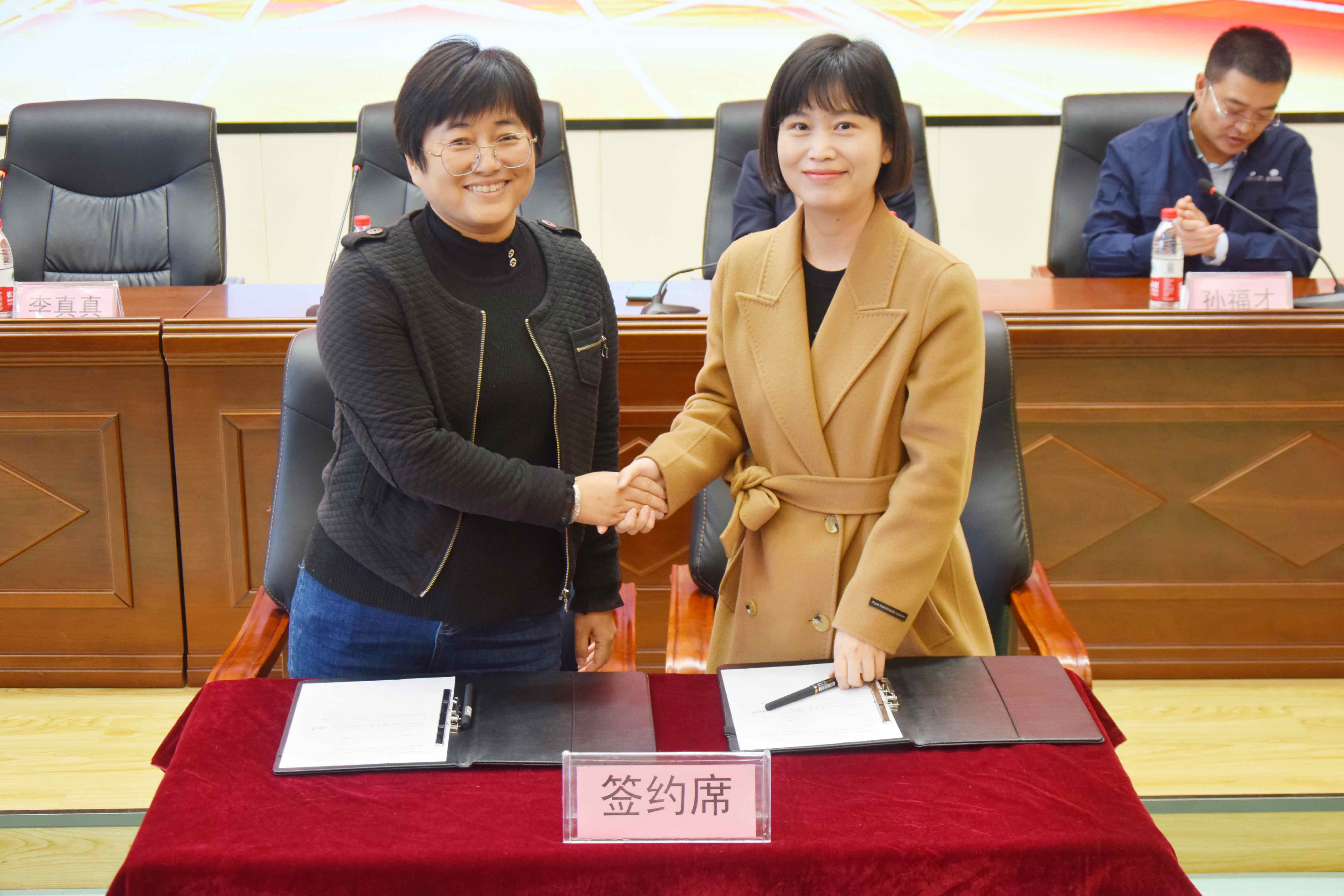 校企携手，，，久远生长_杏耀平台：机械人及智能工厂解决计划专家